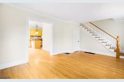 106 Western Ave, Morristown, NJ 07960 - Photo 9