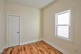 225 S 10th St, Newark, NJ 07107 - Photo 15
