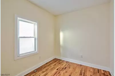 225 S 10th St, Newark, NJ 07107 - Photo 17