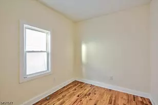 225 S 10th St, Newark, NJ 07107 - Photo 17