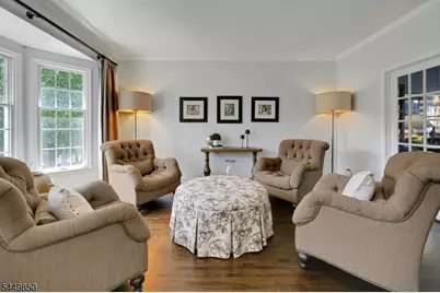 2 Ballantine Rd, Mendham Township, NJ 07945 - Photo 9