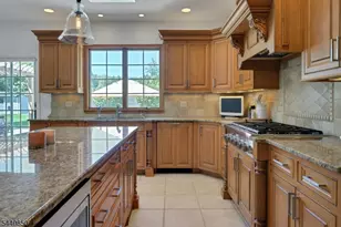 2 Ballantine Rd, Mendham Township, NJ 07945 - Photo 21