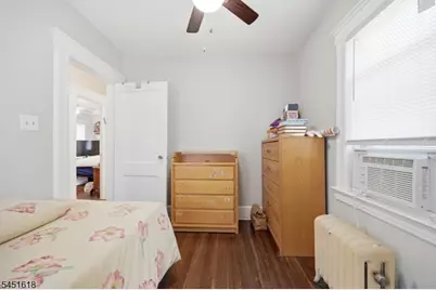 304 Brook Ave, Passaic, NJ 07055 - Photo 7