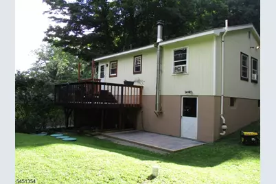 24 W Shore Dr, Vernon, NJ 07462 - Photo 3