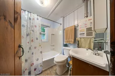 2215 Lakeside Dr, Highland Lakes, NJ 07422 - Photo 15