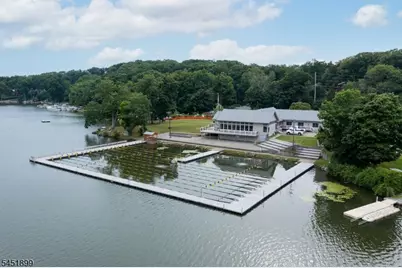 2215 Lakeside Dr, Highland Lakes, NJ 07422 - Photo 31