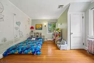 1041 Kenyon Ave, Plainfield, NJ 07060 - Photo 29
