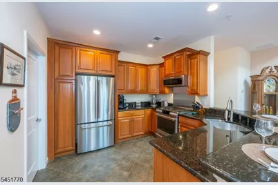 814 River Pl, Butler, NJ 07405 - Photo 9
