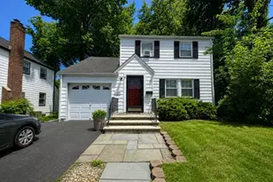1129 Caldwell Ave, Union Township, NJ 07083 - Photo 1