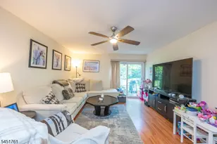 10 Parkside Ct, Wayne Twp., NJ 07470 - Photo 7