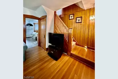 15 Katherine Ave, Passaic, NJ 07055 - Photo 9