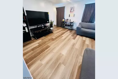 16 Victoria Ave, Newark, NJ 07104 - Photo 7