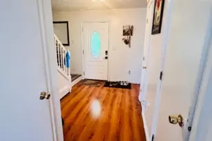 16 Victoria Ave, Newark, NJ 07104 - Photo 5