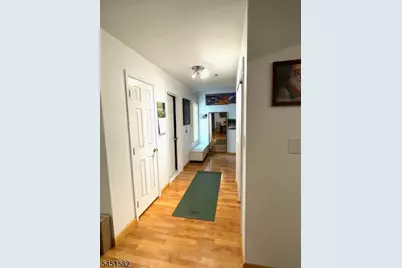 122 Cambridge Ct #122, Clifton, NJ 07014 - Photo 3