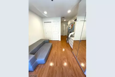 122 Cambridge Ct #122, Clifton, NJ 07014 - Photo 13