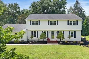 59 Catskill Ct, Montgomery Township, NJ 08502 - Photo 3