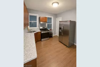 664 E 22nd St #1, Paterson, NJ 07504 - Photo 5