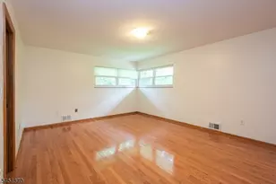 681 Easton Ave, Franklin Township, NJ 08873 - Photo 9