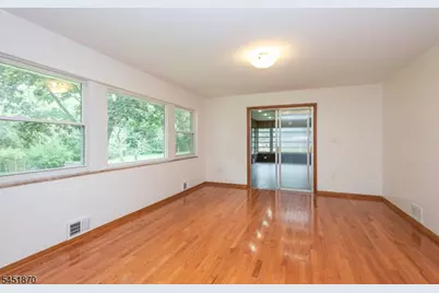681 Easton Ave, Franklin Township, NJ 08873 - Photo 7