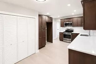 13 Patton Dr, Franklin Township, NJ 08873 - Photo 17
