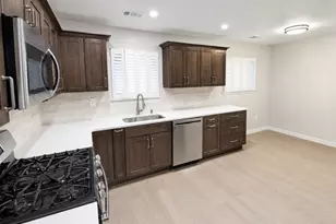 13 Patton Dr, Franklin Township, NJ 08873 - Photo 21