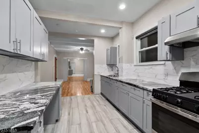 285 Amherst St, East Orange, NJ 07018 - Photo 5