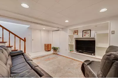 873 S Park Ter, Union Township, NJ 07083 - Photo 21