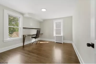 21 Hazard Pl, Elizabeth, NJ 07208 - Photo 19