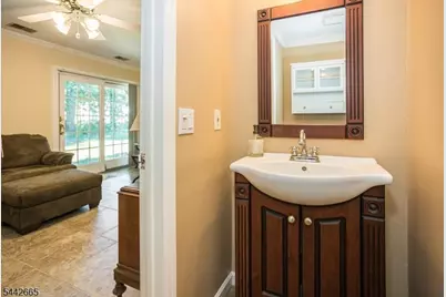 10 Brookstone Cir, Parsippany, NJ 07950 - Photo 27