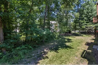 10 Brookstone Cir, Parsippany, NJ 07950 - Photo 13