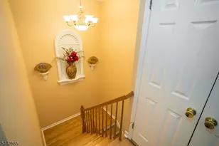 10 Brookstone Cir, Parsippany, NJ 07950 - Photo 15