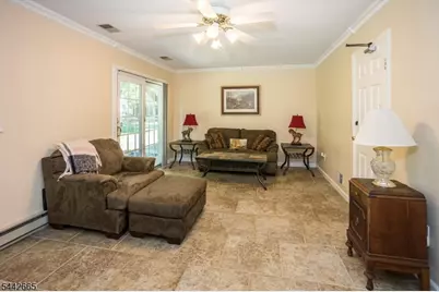 10 Brookstone Cir, Parsippany, NJ 07950 - Photo 25