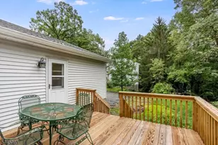 81 Poplar Dr, Hanover Township, NJ 07950 - Photo 37