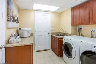 81 Poplar Dr, Hanover Township, NJ 07950 - Photo 33
