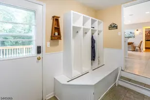 81 Poplar Dr, Hanover Township, NJ 07950 - Photo 19