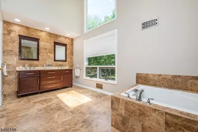 11 Vista Dr, Rockaway Township, NJ 07005 - Photo 13
