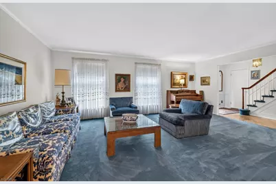 48 Sherbrooke Dr, Florham Park, NJ 07932 - Photo 3