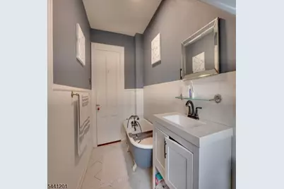 413 Centre St, South Orange, NJ 07079 - Photo 35