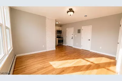 305 Cator Ave, Jersey City, NJ 07305 - Photo 7