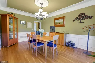 7 Bentley Way, Washington Township, NJ 07853 - Photo 9