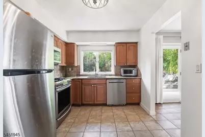 230 Watchung Ave, Bloomfield, NJ 07003 - Photo 7