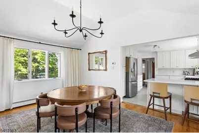 329 Maplewood Ave, Kenilworth, NJ 07033 - Photo 5