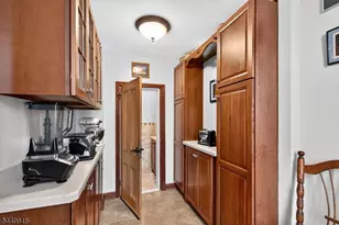 122 2nd Ave, Newark, NJ 07104 - Photo 17