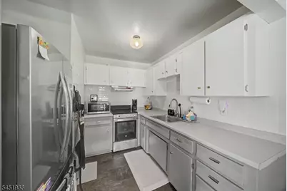 680 State Route 15 #26, Jefferson Township, NJ 07849 - Photo 5