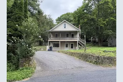 22 Hoffmans Crossing Rd, Lebanon Township, NJ 07830 - Photo 3