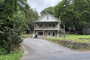 22 Hoffmans Crossing Rd, Lebanon Township, NJ 07830 - Photo 3
