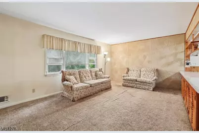 161 Chamberlain Rd, Jefferson Township, NJ 07438 - Photo 15