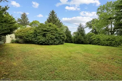 161 Chamberlain Rd, Jefferson Township, NJ 07438 - Photo 5