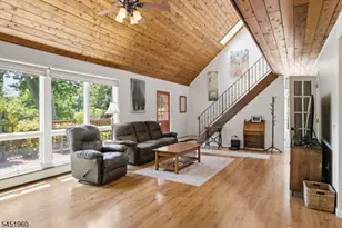 26 Lake Shore Rd W, Hardyston Township, NJ 07460 - Photo 9