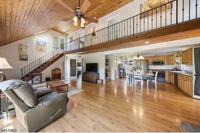26 Lake Shore Rd W, Hardyston Township, NJ 07460 - Photo 7
